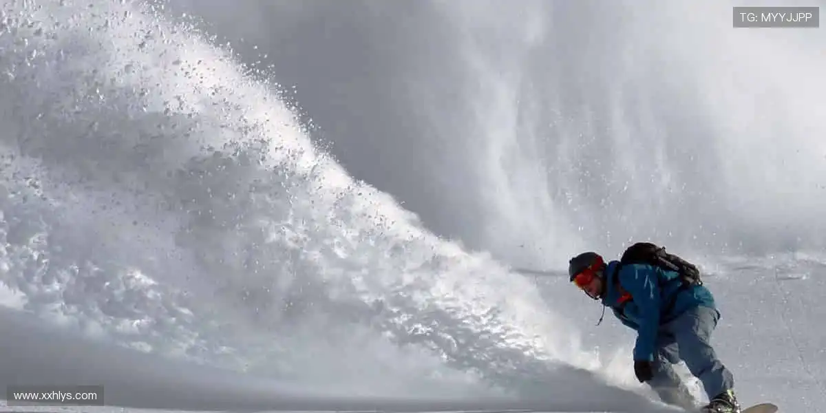 🎁 限量潮品,独家发售,体育周边让热爱触手可及!